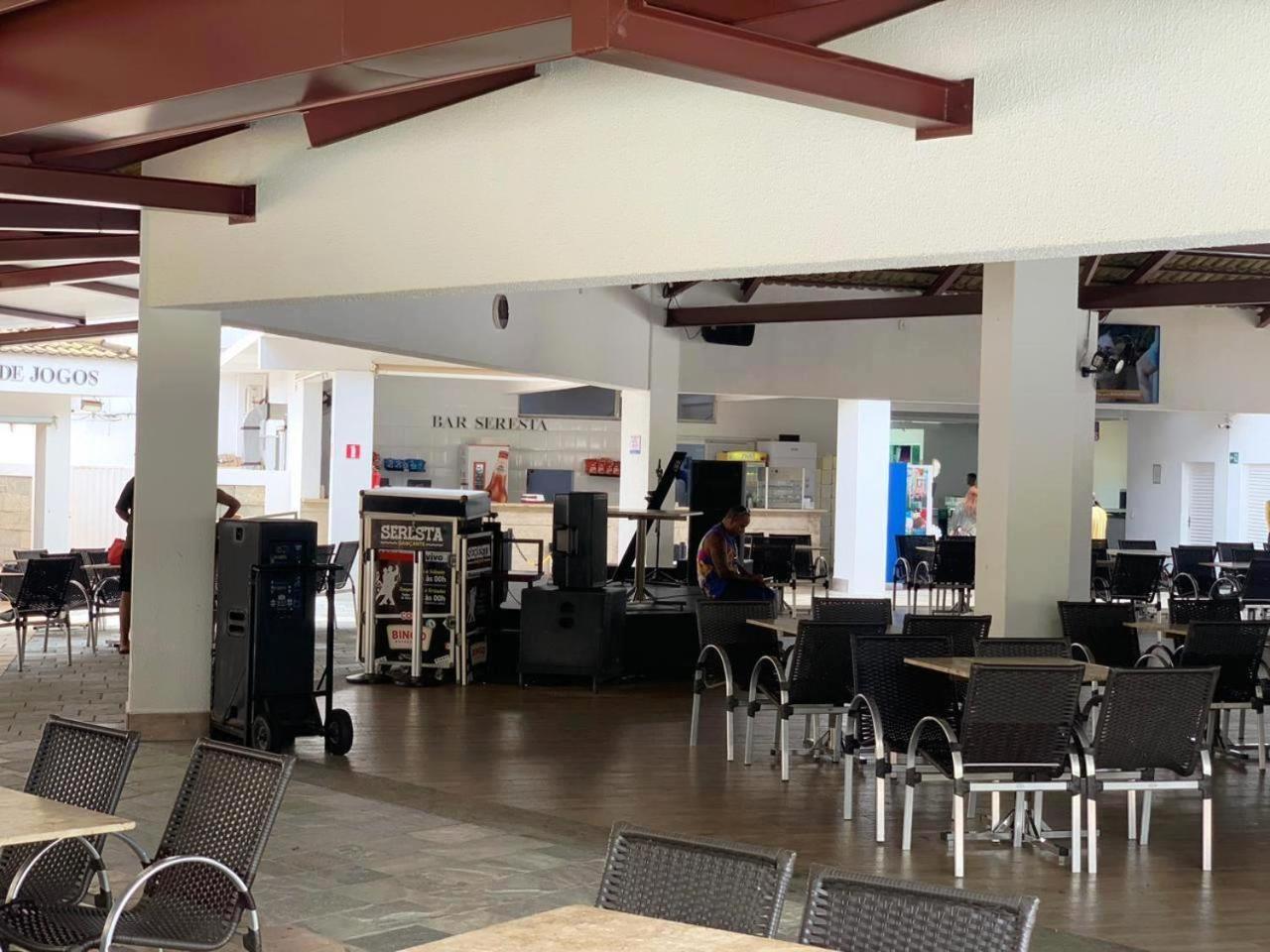 Lacqua diroma com fogão, geladeira, micro-ondas, Park aquático 24h, acomoda até 5 pessoas Caldas Novas Exterior foto